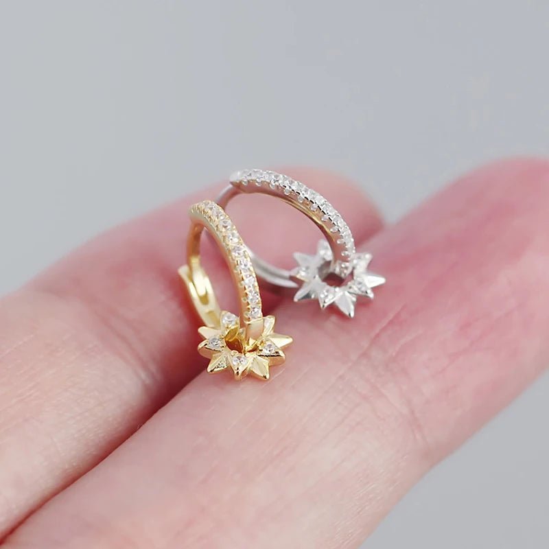 Brinco Argola Estrela em Prata 925 com Zircônia