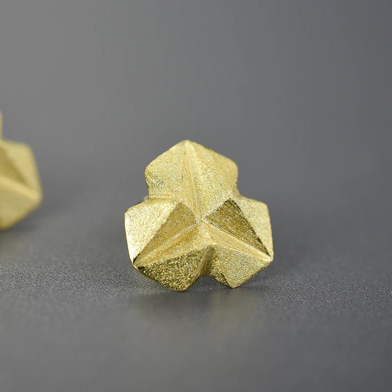 Brinco Argola Triangular Banhado a Ouro 18k