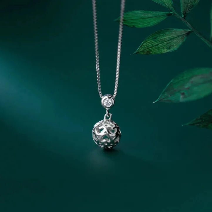 Bola Vazada em Prata 925