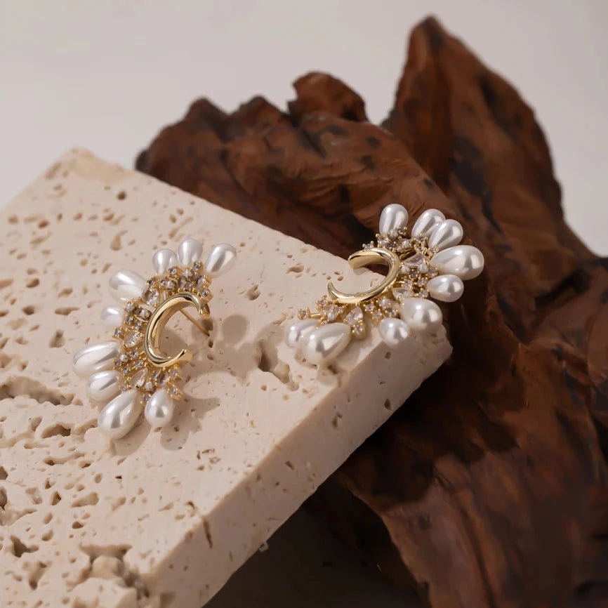 Brincos Ear Jackets com Zircônia