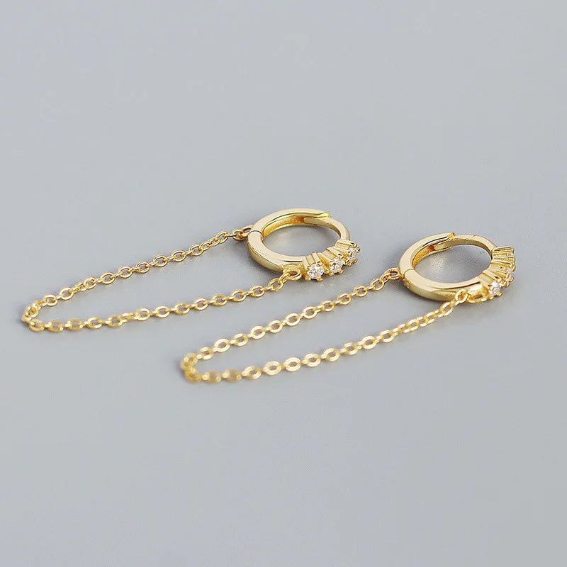 Brinco argola com corrente em prata 925 e zircônia