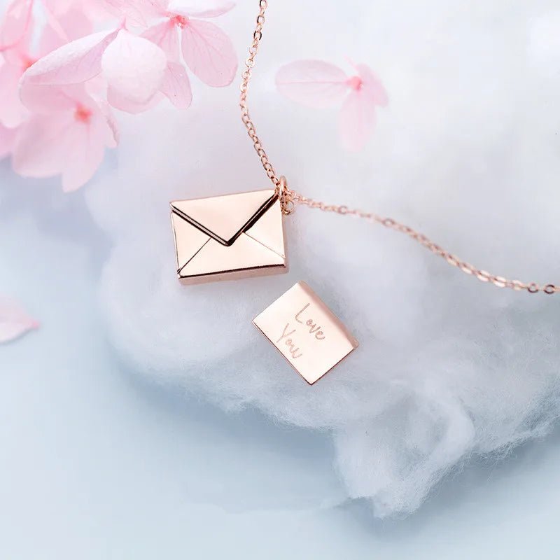Colar Carta folheado a Ouro Rosa em Prata 925