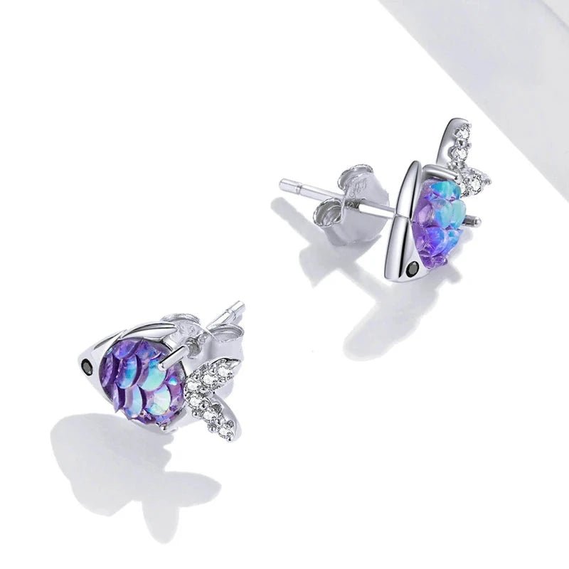 Brinco Peixe Violeta em Prata 925