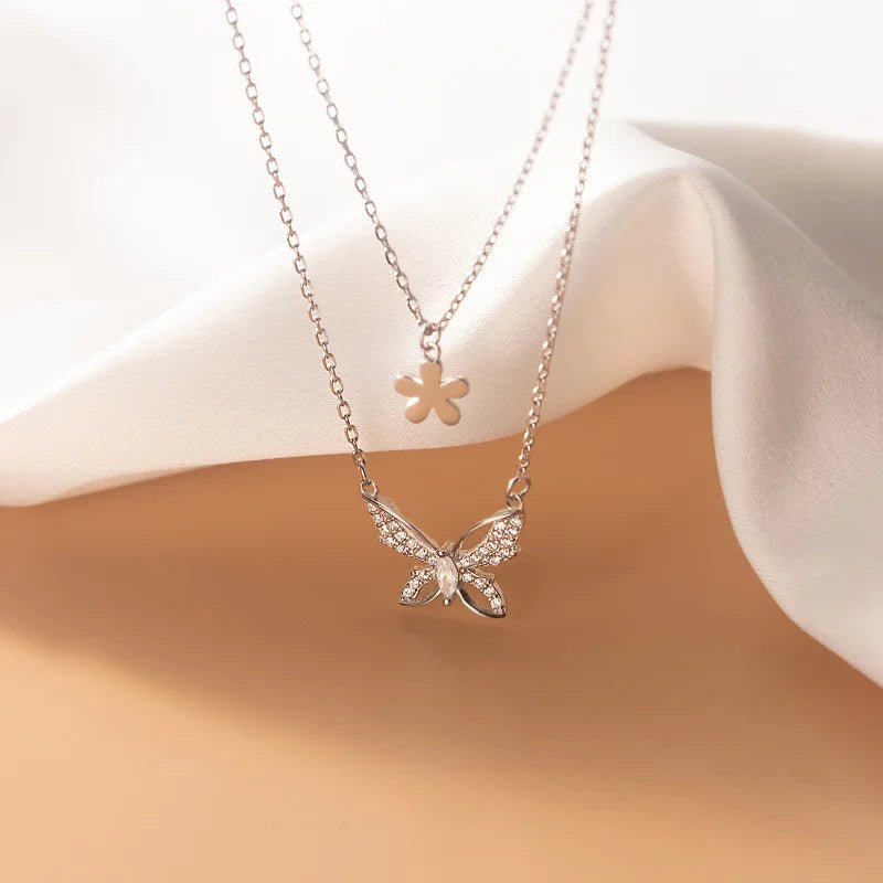 Colar Duplo Borboleta em Prata 925 com zircônia.