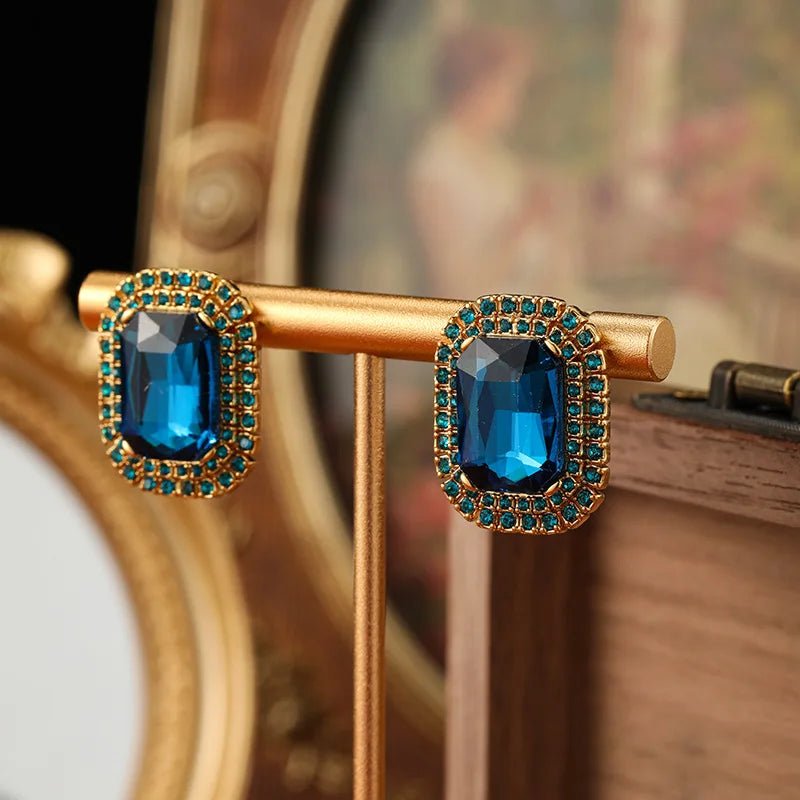 Brinco Vintage Azul Banhado a Ouro 18k Hipoalergênico