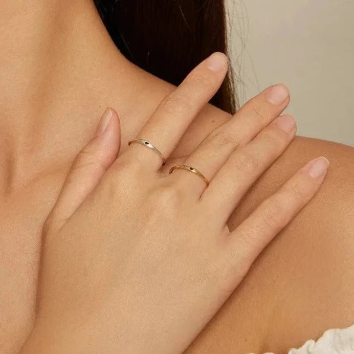 Anel Ponto de Coração Prata