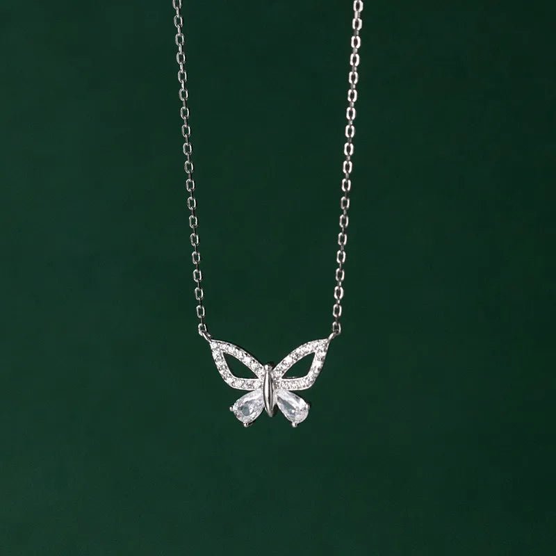 Colar Borboleta Pedra Zircônia