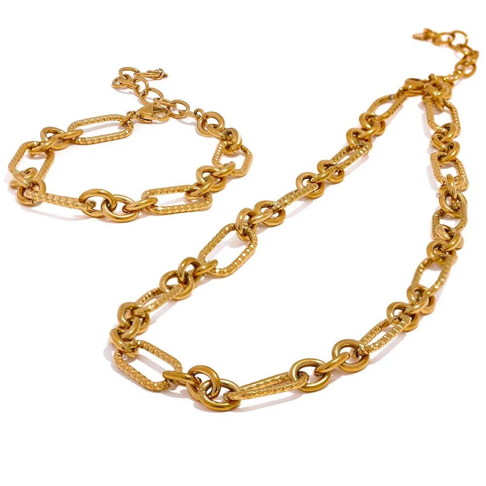 Colar e Pulseira Formato Corrente