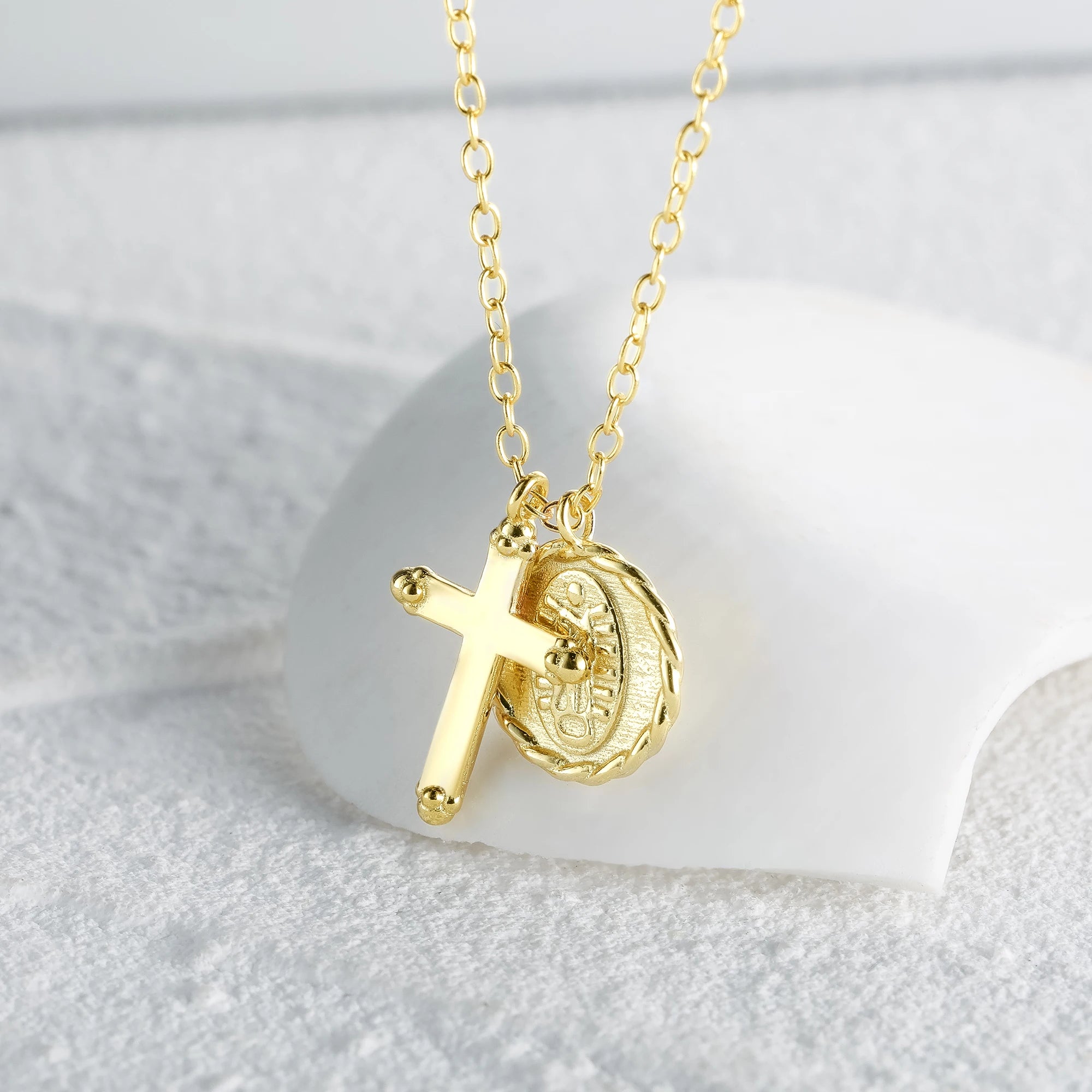 Colar - Medalha Crucifixo - Vonn