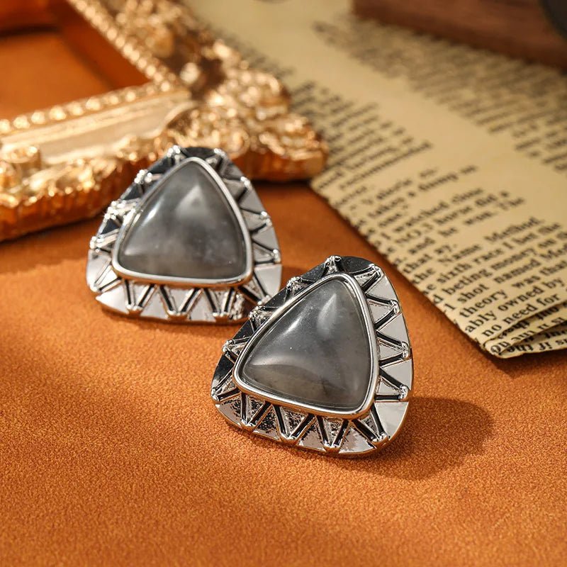 Brinco Vintage Cinza - Brn - 39 folheada a ouro da Vonn | Vonn