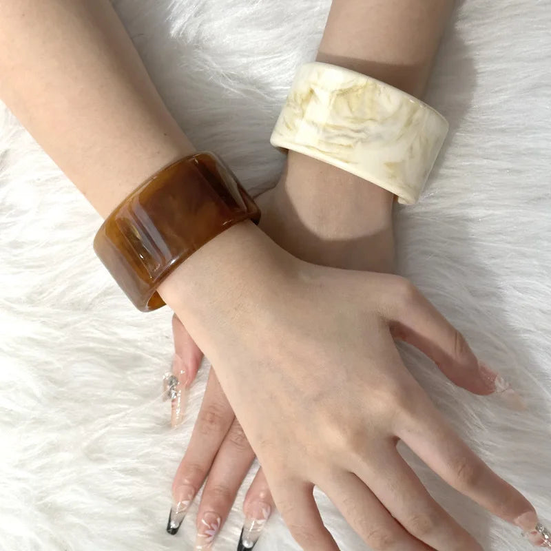 Pulseira Vintage de Resina