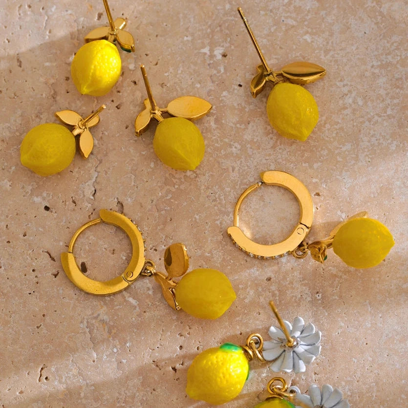 Brinco Limão Dourado Geométrico com Zircônia