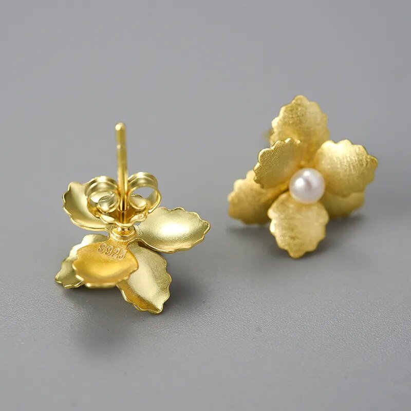 Brinco Flor de Lotus
