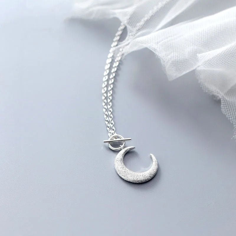 Colar Lua Crescente Prata 925 com Pingente Delicado