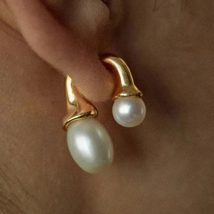 Brincos de Pérola Vintage com Banho de Ouro 18k