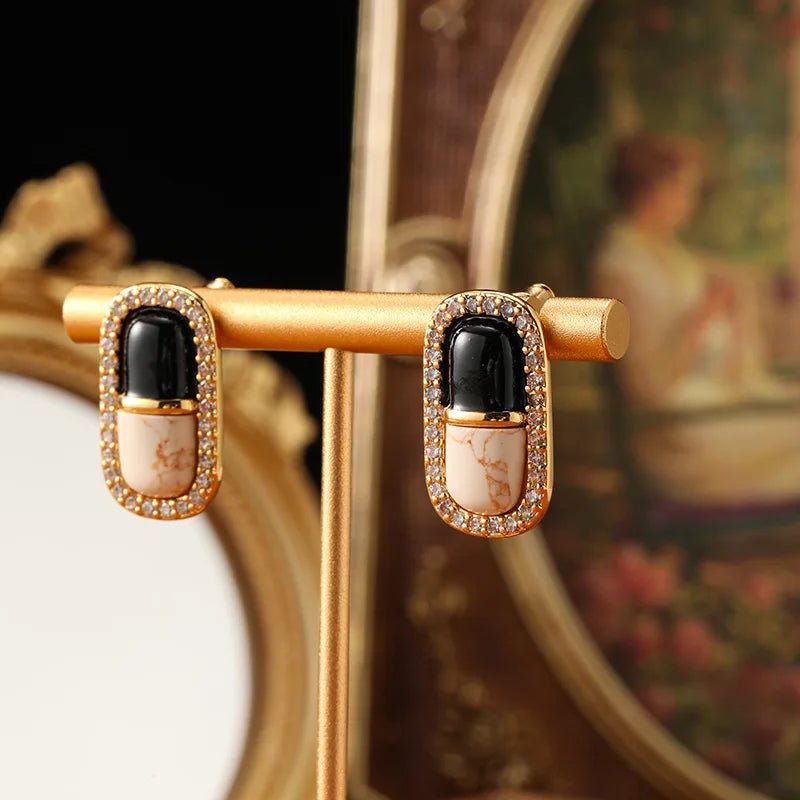 Brincos Vintage Preto e Branco