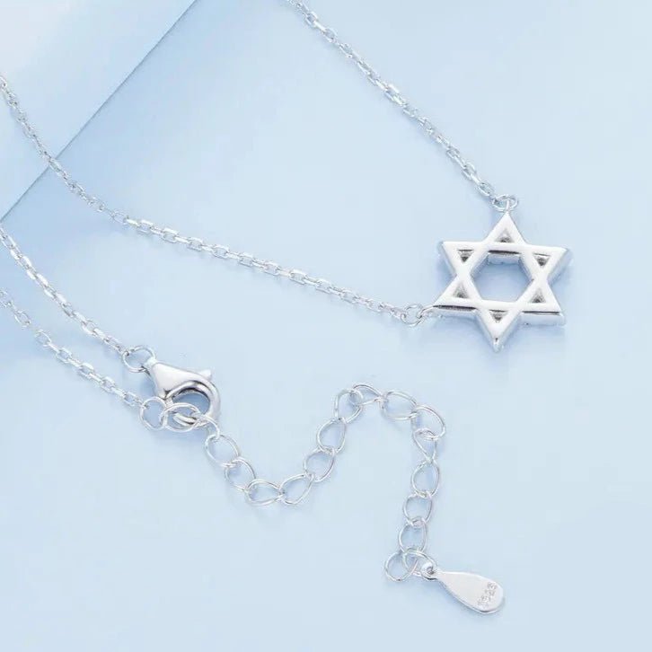 Colar Estrela de Davi Prata 925