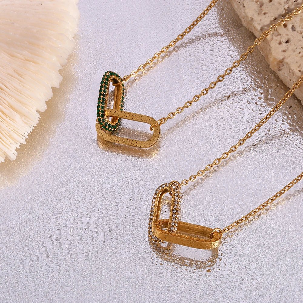 Colar Folheado com Pingente Geométrico