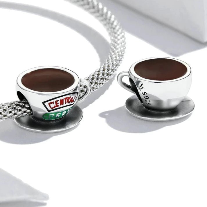 Berloque Friends Central Perk em Prata 925