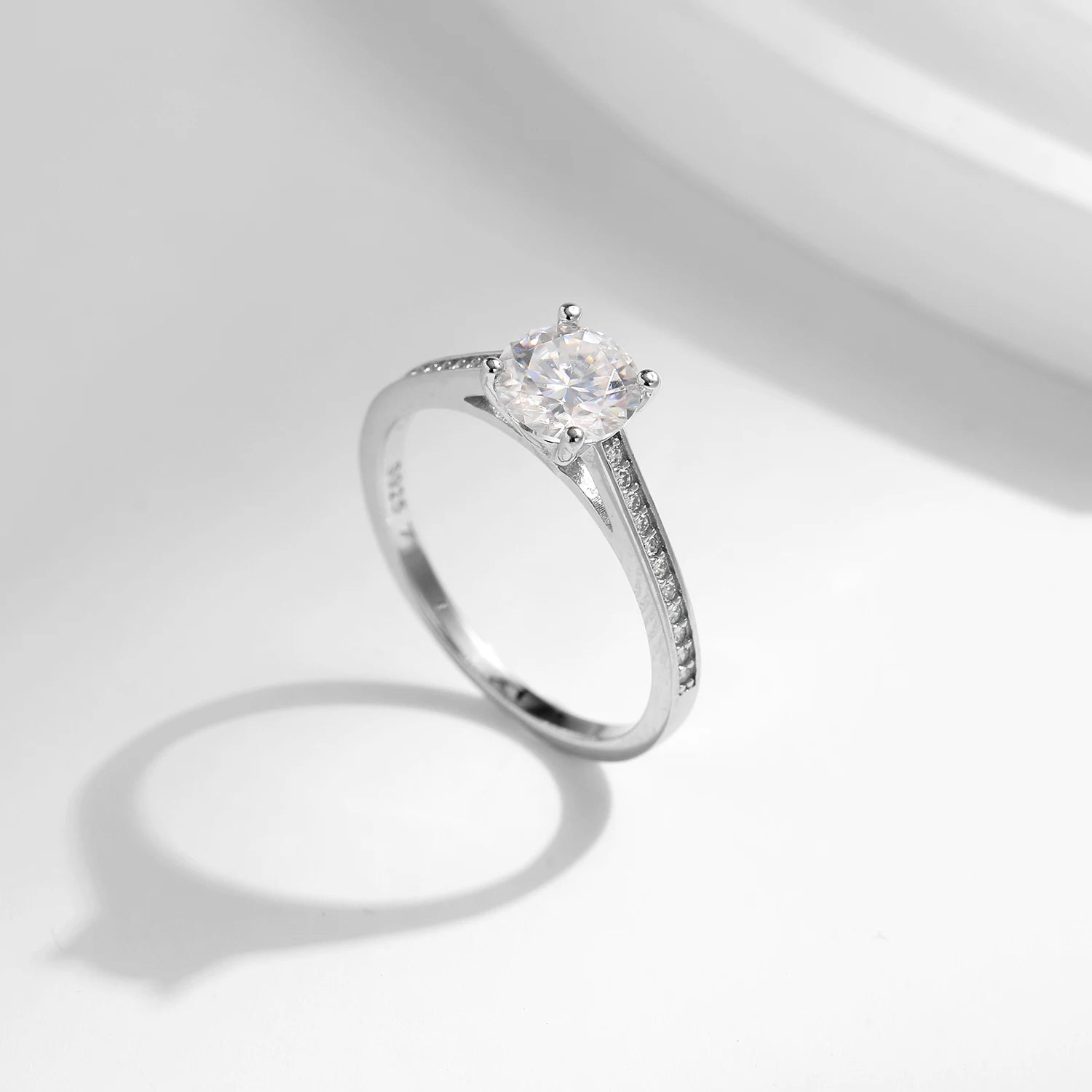 Anel Solitário Moissanite Prata 925
