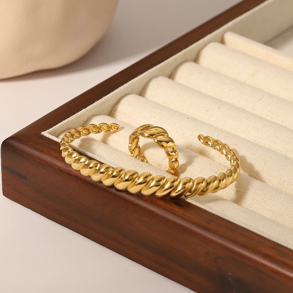 Conjunto de Anel Croissant