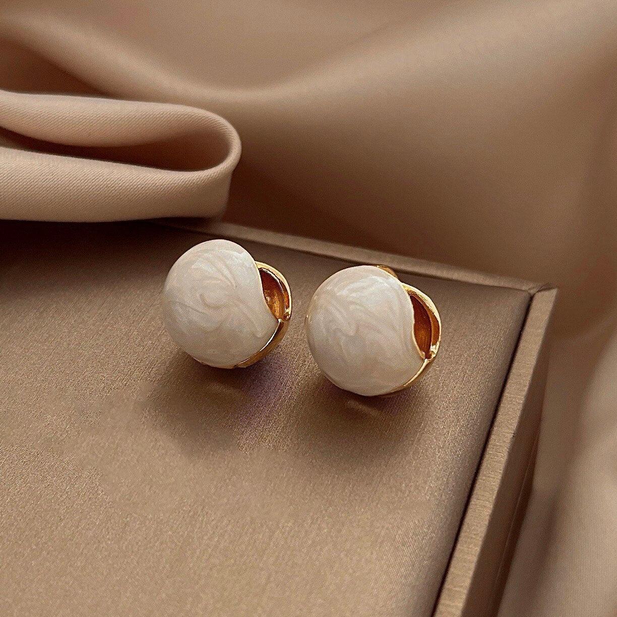 Brincos redondos banhados a ouro 14K - Vonn