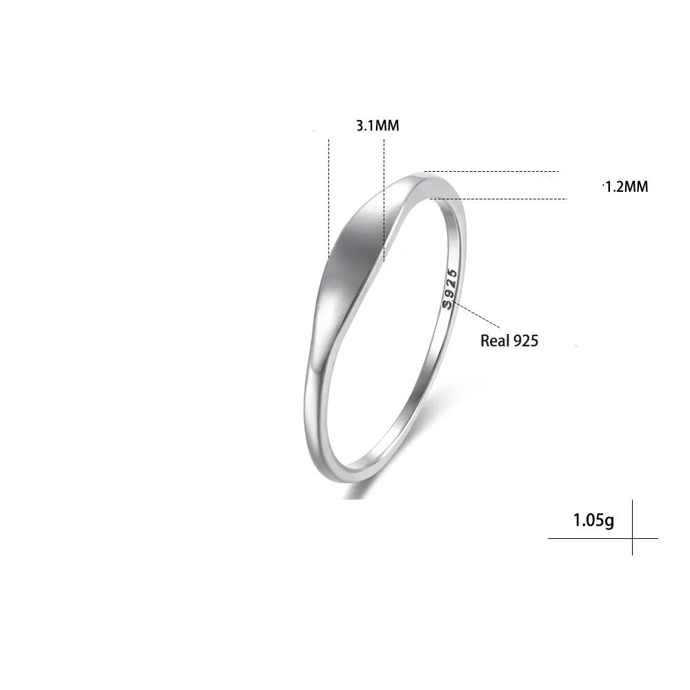 Anel Lívia em Prata 925