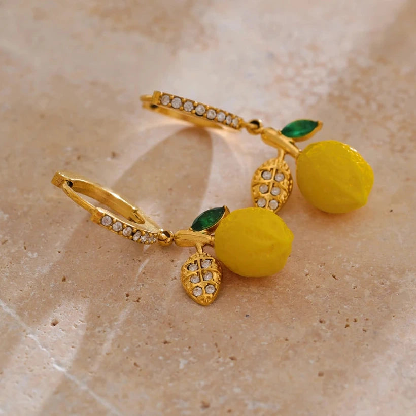 Brinco Limão Dourado Geométrico com Zircônia
