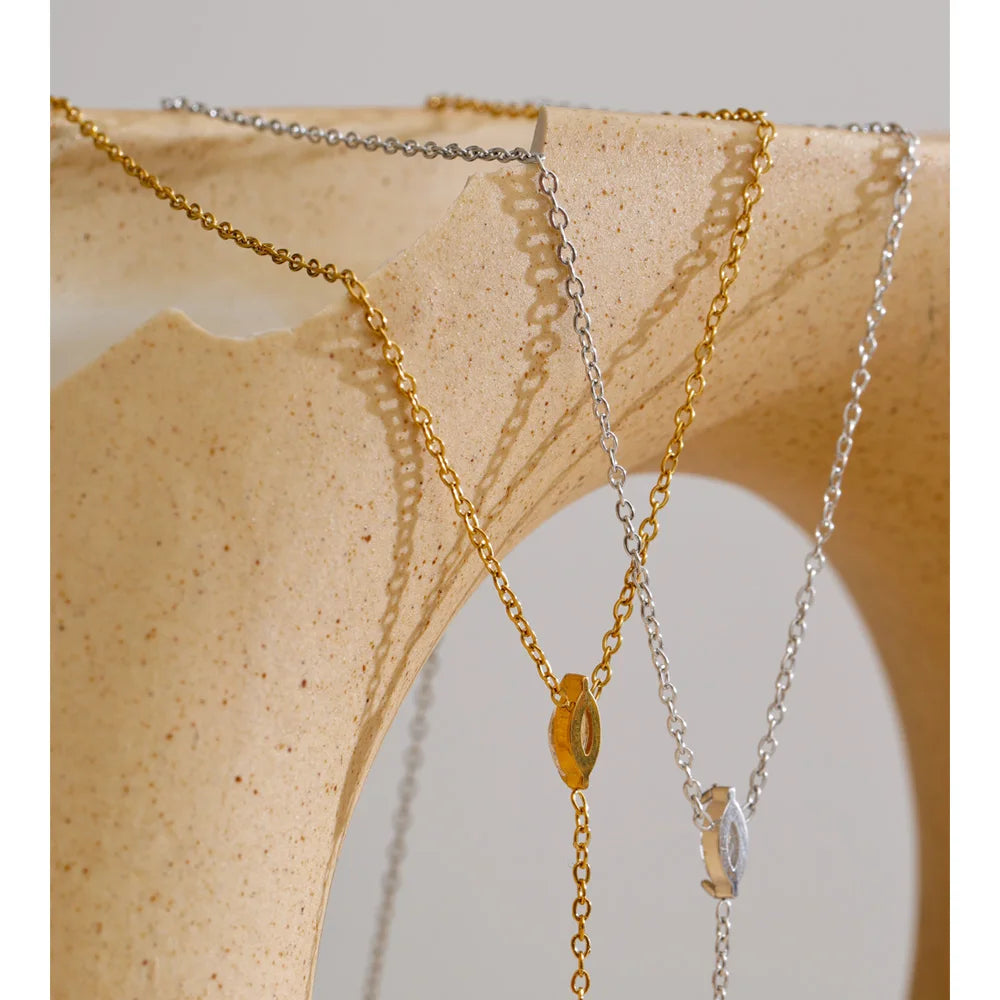 Colar Y Delicado com Zircônia