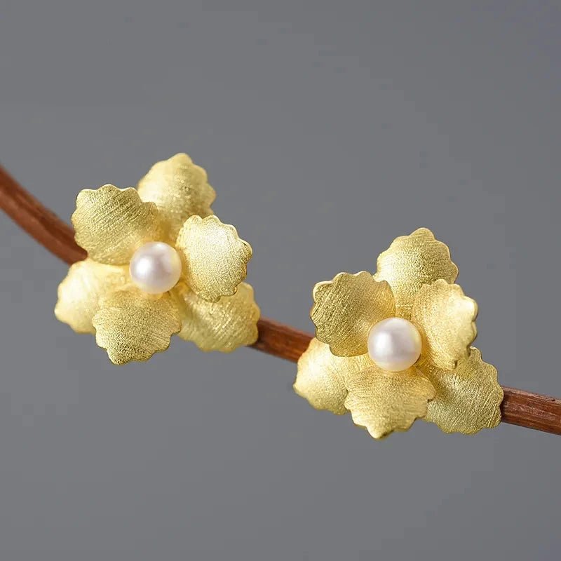 Brinco Flor de Lotus