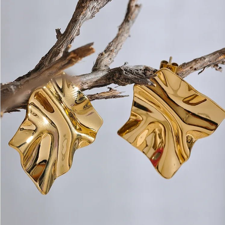 Brinco Orgânico Banhado a Ouro 18k