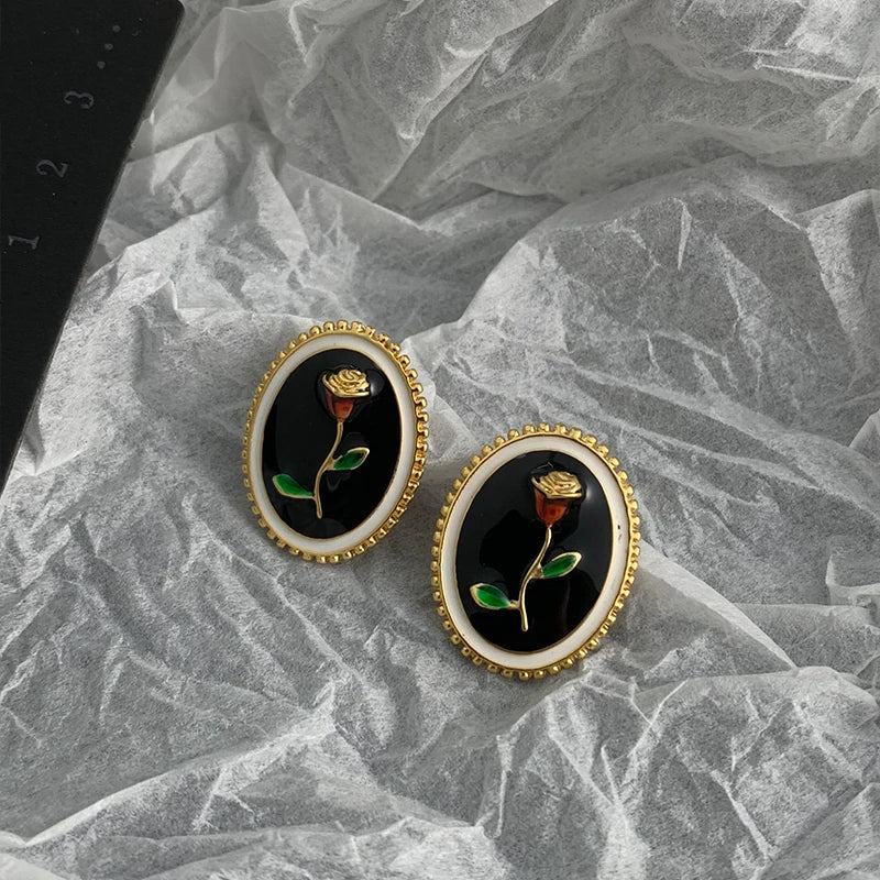 Brinco Vintage esmalte rosa clássico