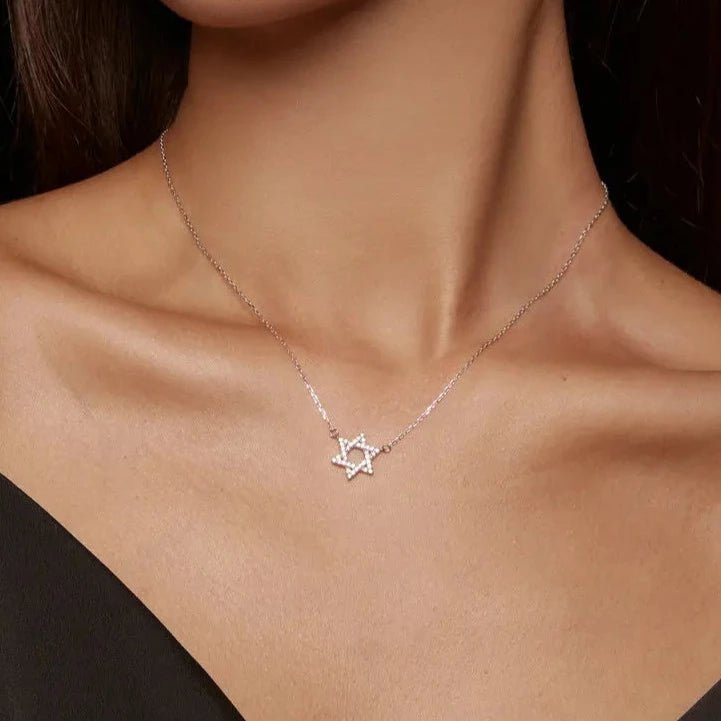 Colar Estrela de Davi Prata 925