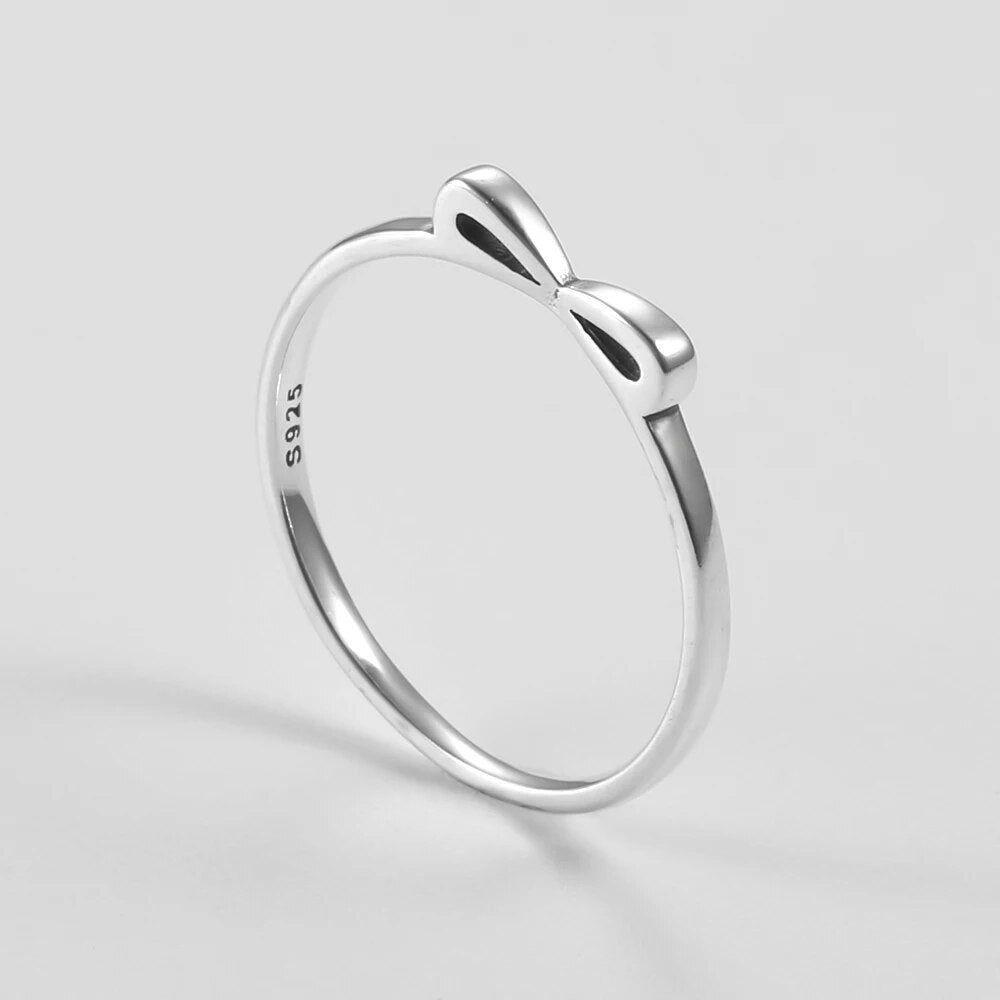 Anel Laço em Prata 925