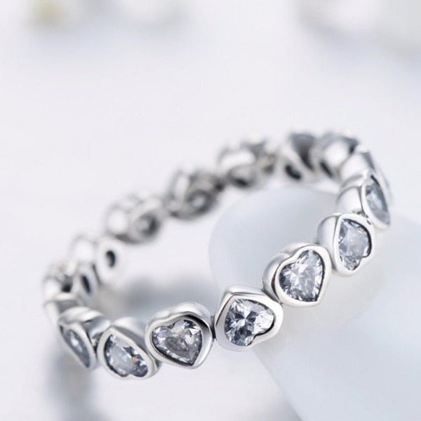 Anel Sequencia Coração Zircônia