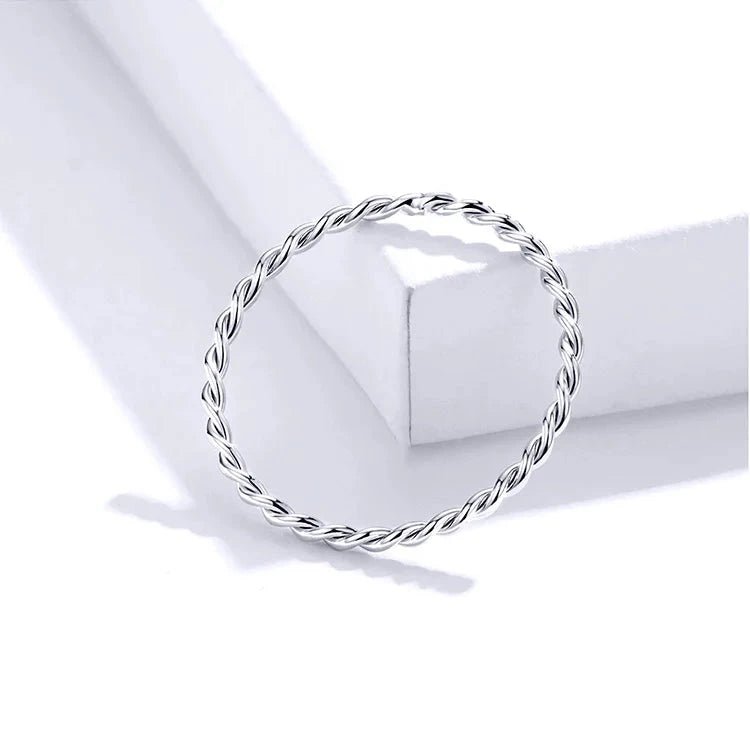 Anel Trançado em Prata 925