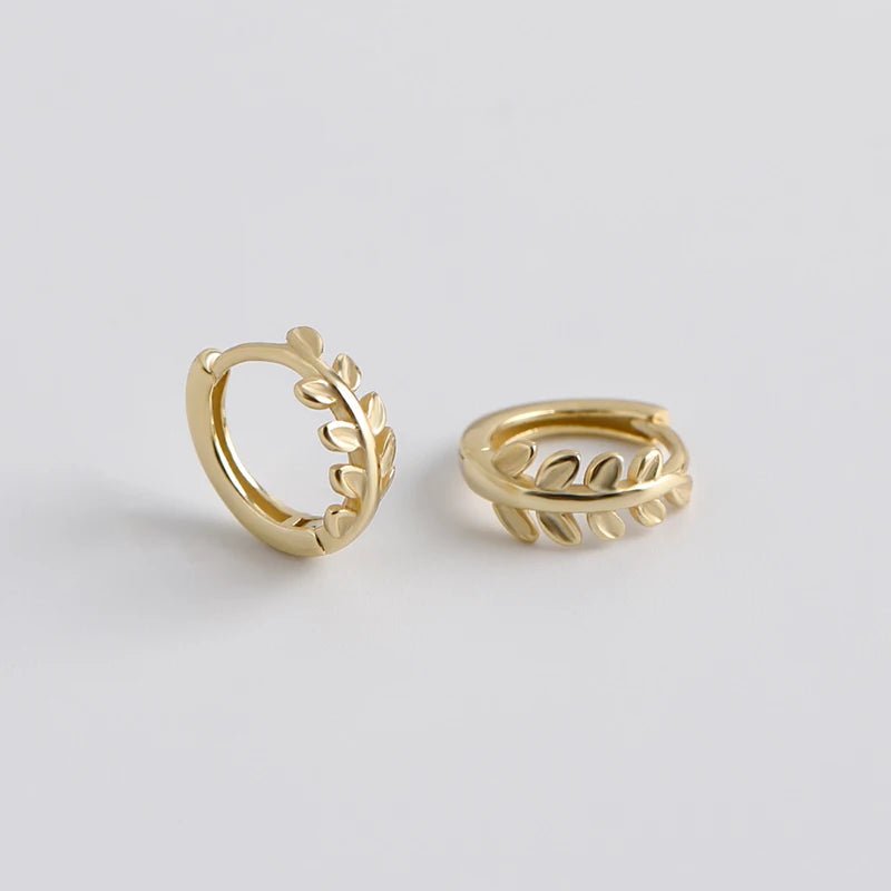 Argola Folha Tradicional em prata 925