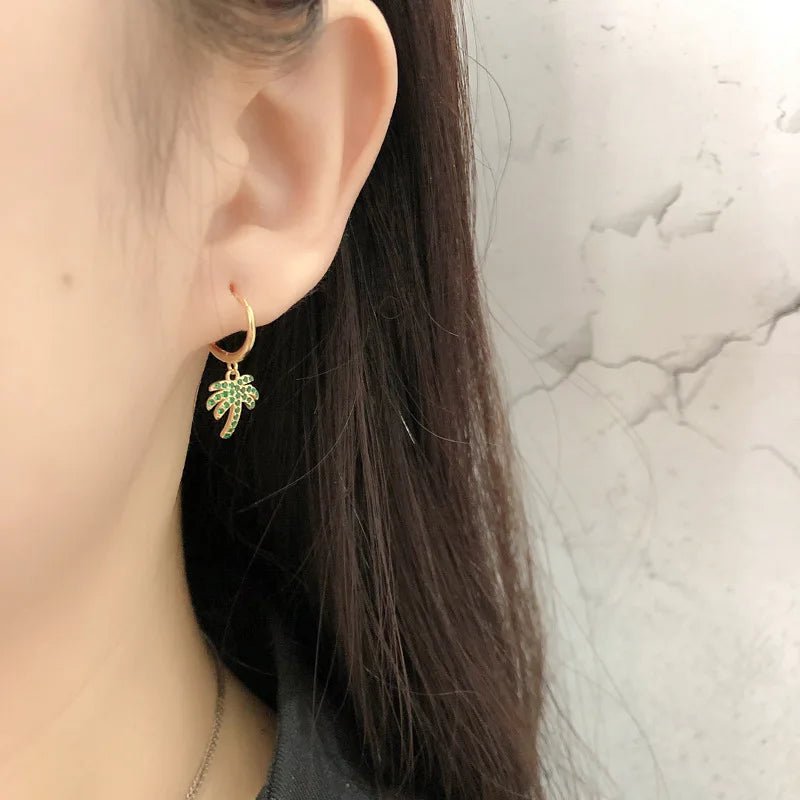 brinco-argola-coqueiros-prata-925-zirconia-uso-orelha