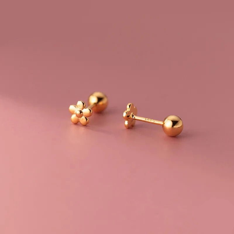 Brinco infantil flor