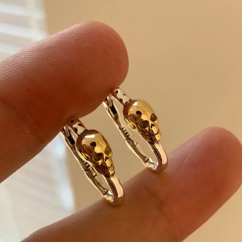 Brincos Punk em Metal com Banho de Ouro 18k