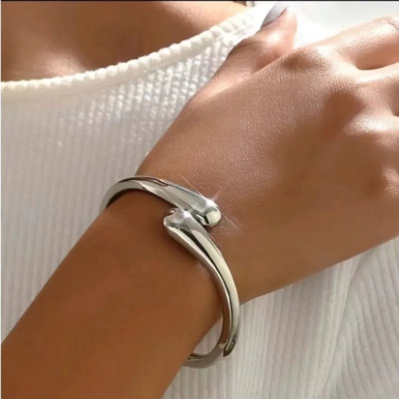 Conjunto de Semijoias Orgânicas Douradas com Banho
