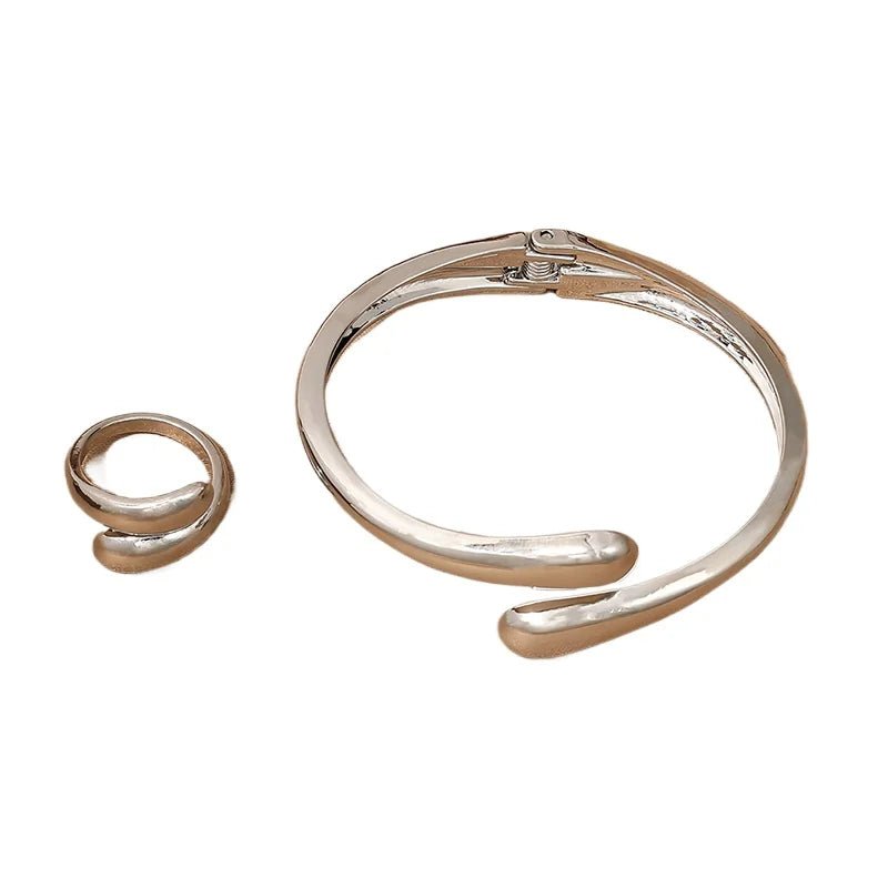 Conjunto de Semijoias Orgânicas Douradas com Banho