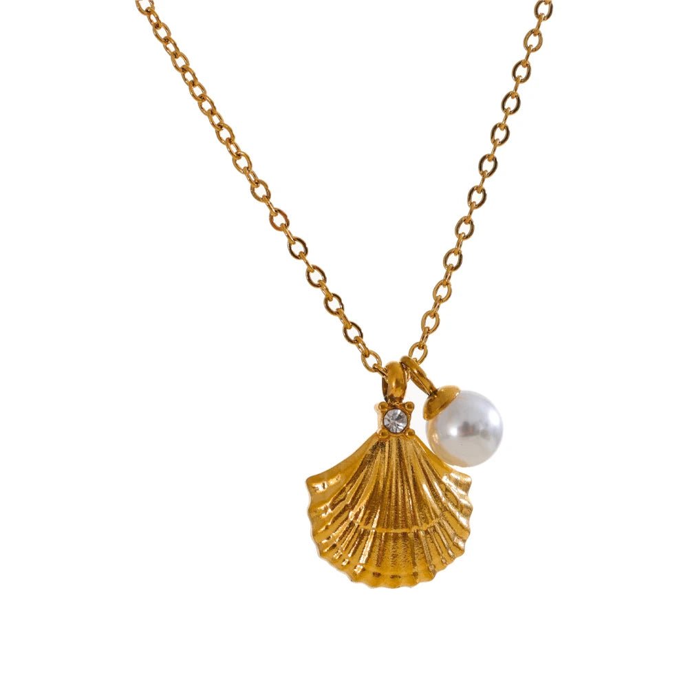 Colar Concha com Pérola - Amare_33 folheada a ouro da Vonn | Vonn