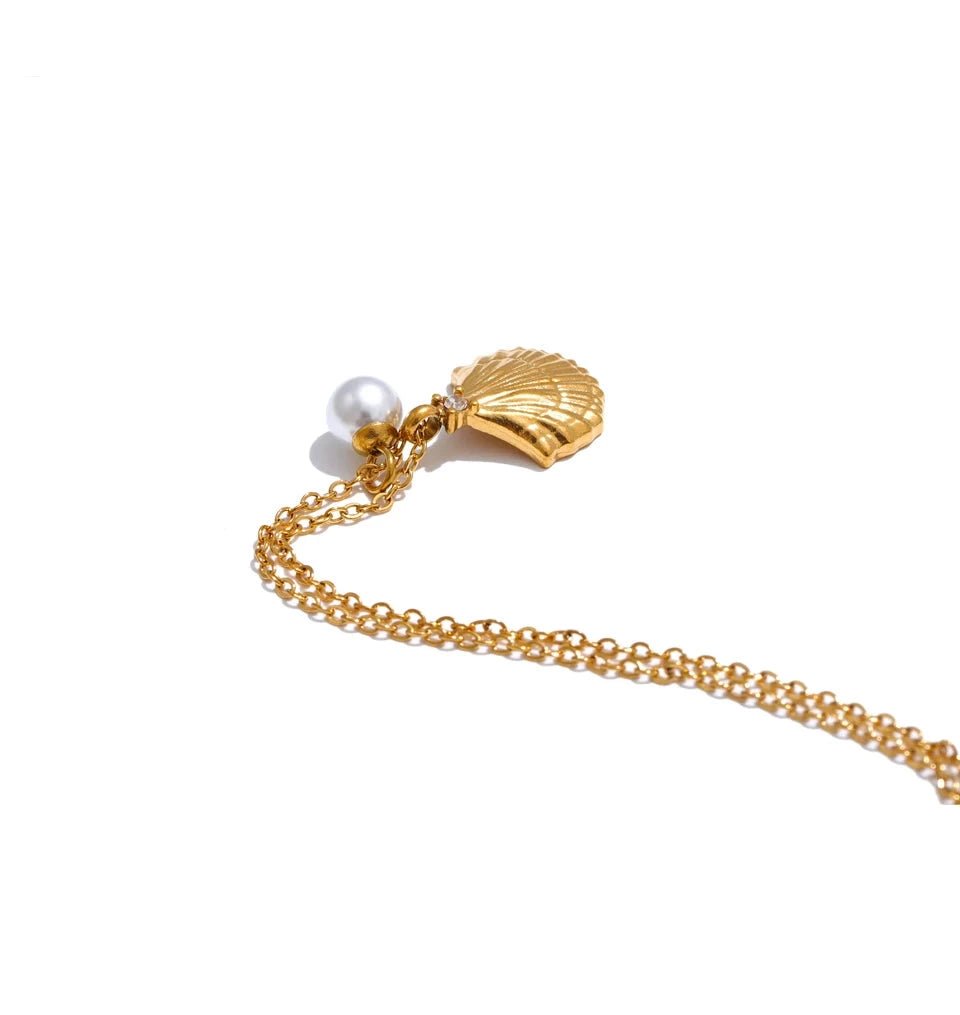 Colar Concha com Pérola - Amare_33 folheada a ouro da Vonn | Vonn