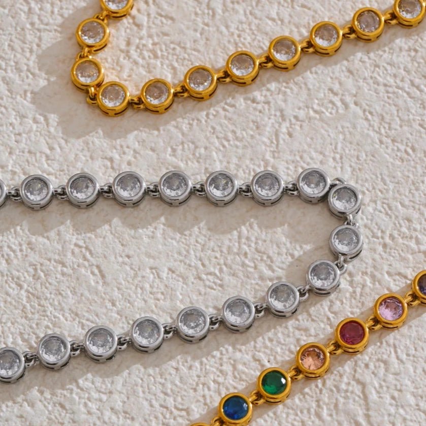 Colar Dourado Pedras Zircônia - Amare_32 folheada a ouro da Vonn | Vonn