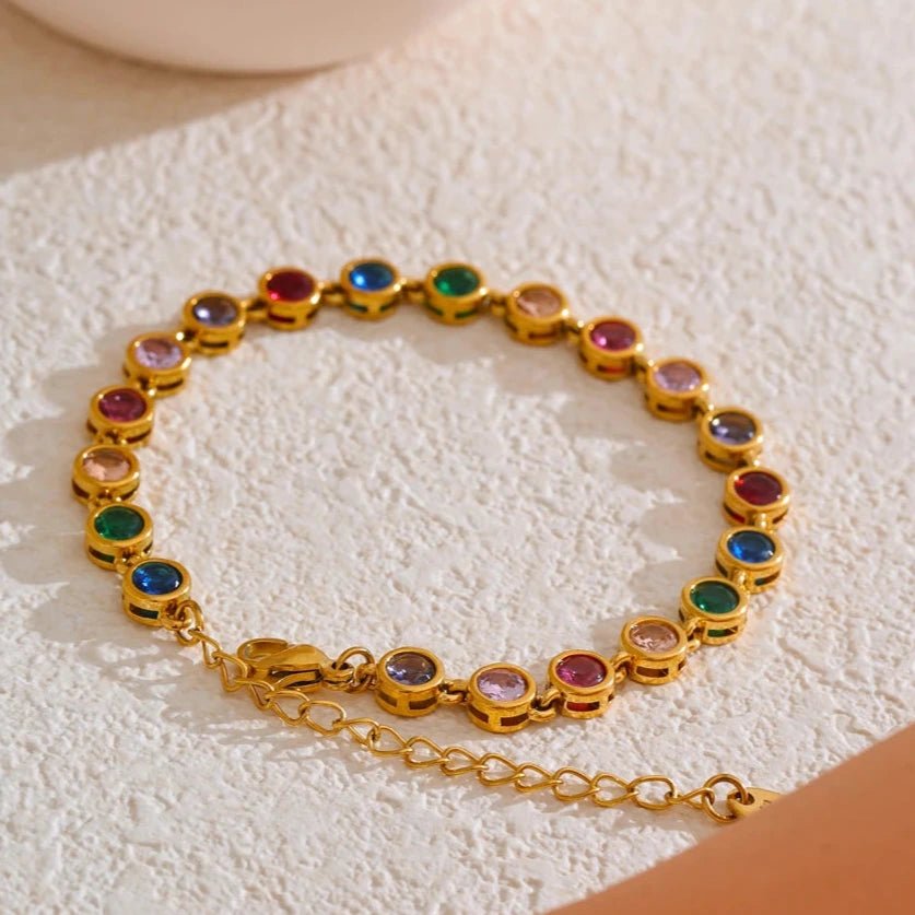 Colar Dourado Pedras Zircônia - Amare_32 folheada a ouro da Vonn | Vonn