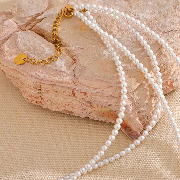 Colar Perolado Duplo Folheada Ouro 18K - Amare_51 folheada a ouro da Vonn | Vonn