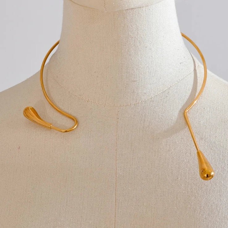 Colares Statement Dourado