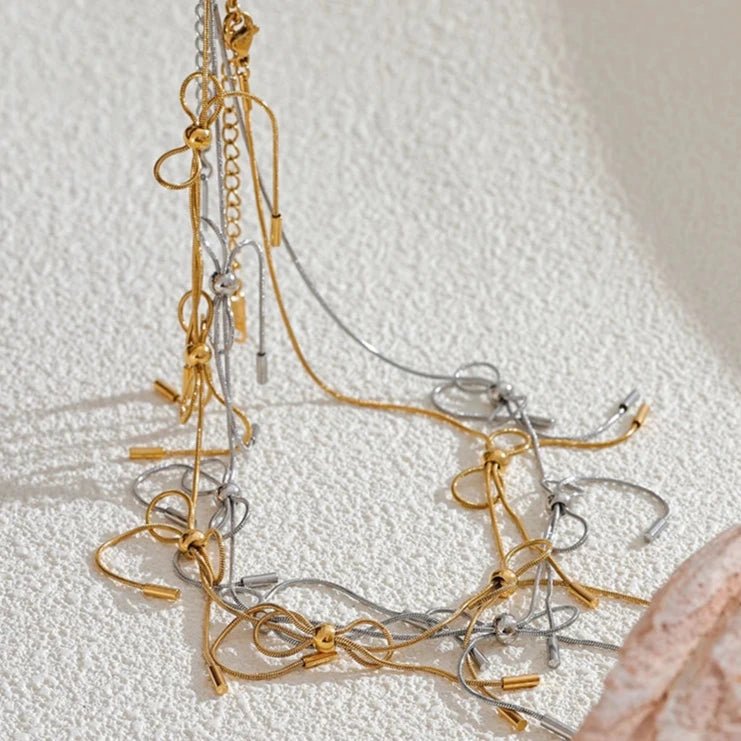 Gargantilha Laço Dourado