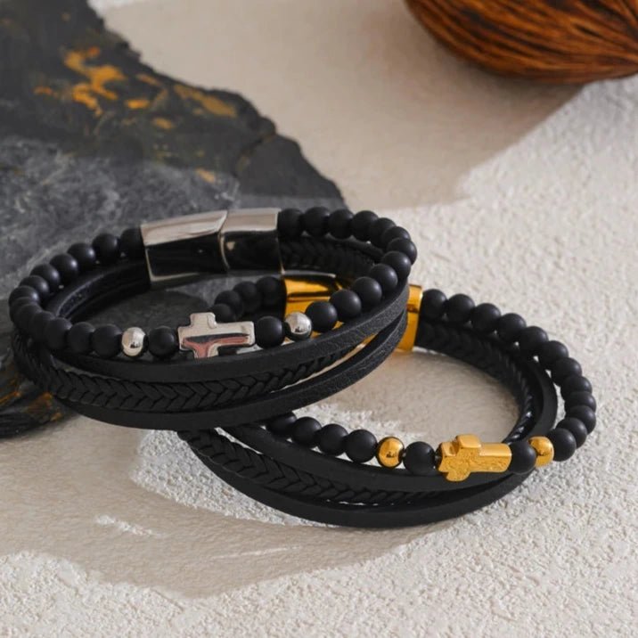 Pulseira de Couro Preto com Cruz em Aço Inoxidável